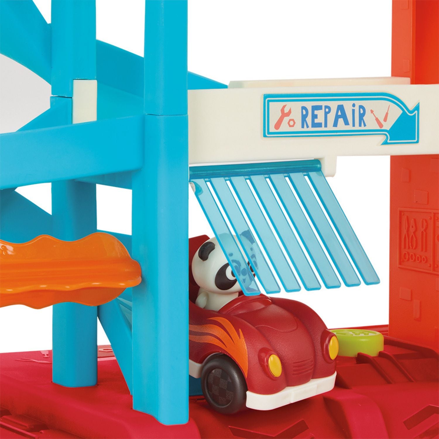 B. toys Bingo’s Garage - Vehicle Play Set