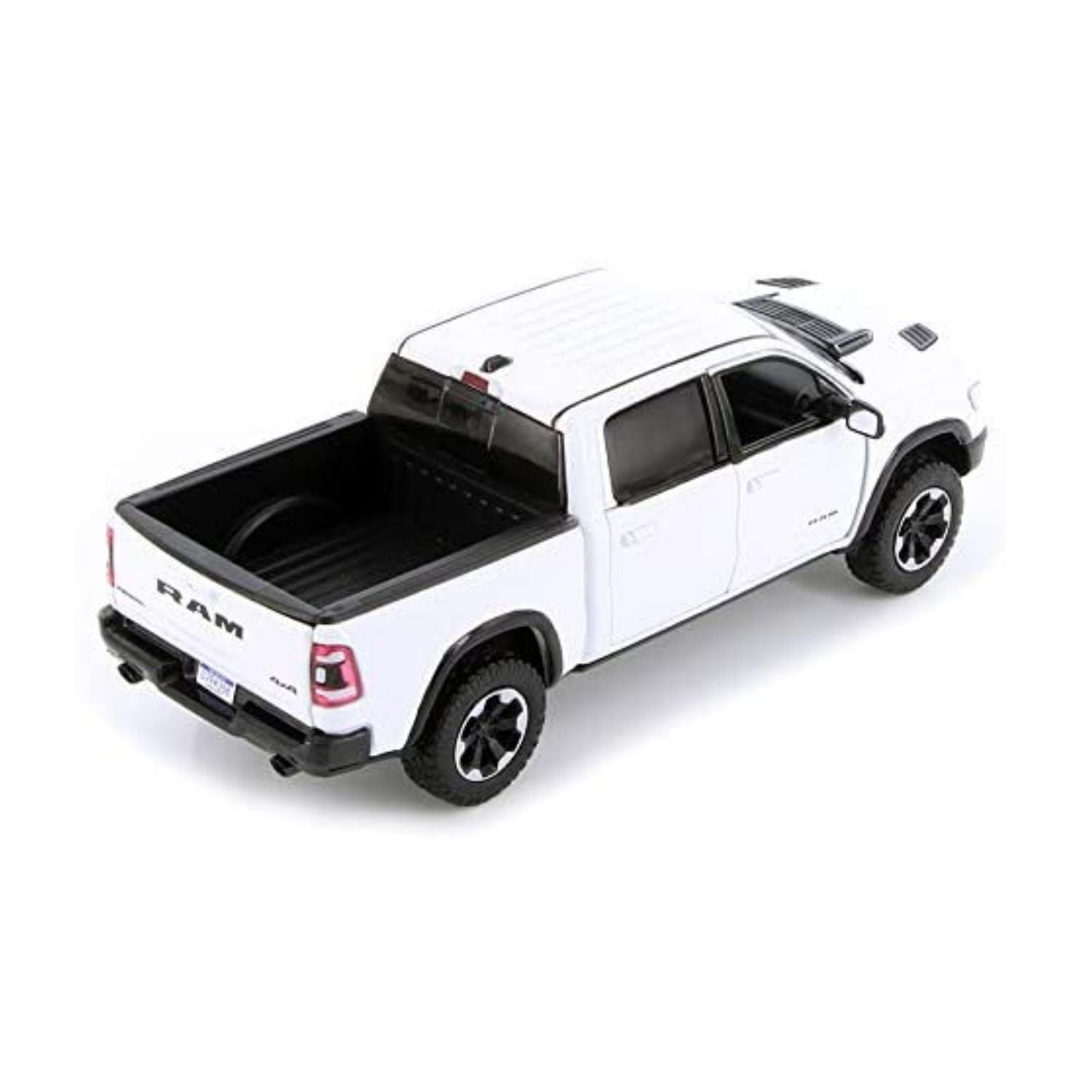 Motormax 1:27 2019 Ram 1500 Crew Cab Rebel White